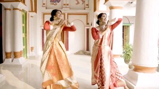 เพลง "Devdas" เป็นการยกย่อง Aishwarya และ Dixit