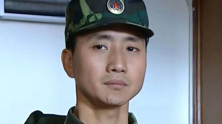 “ทหารประจำการฮ่องกงถูกสงสัยว่าลักขโมย จนต้องน้ำตาไหลด้วยความอัปยศ”