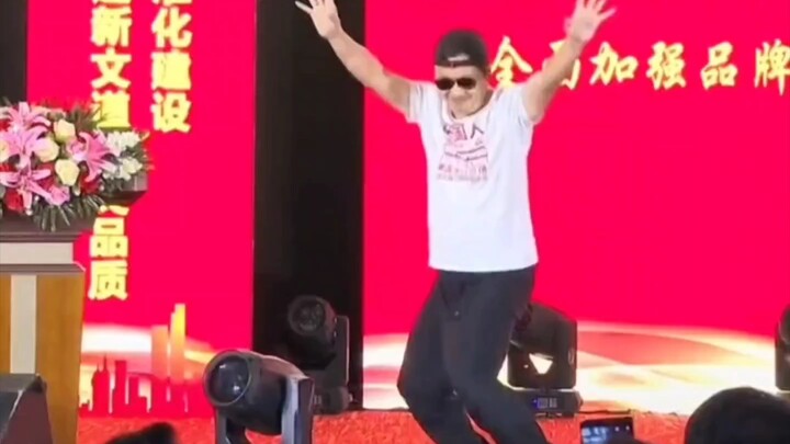汤神？ 舞神？ 歌神？