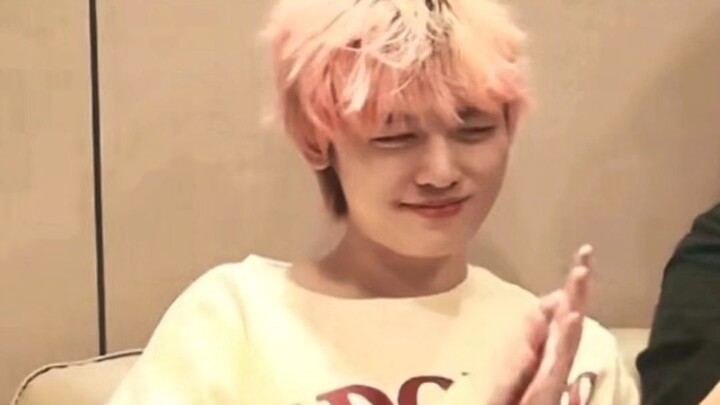 [Gauss Goh] Help! Does he even know how cute he is?!