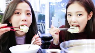 Chinese subtitles-JENNIE's VLOG - Homemade dumplings (feat. JISOO)