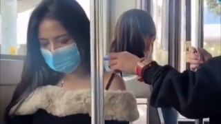 Cười nghiêng ngả (4)