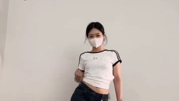 Day 108｜Hip-pointing and hip-shaking combination