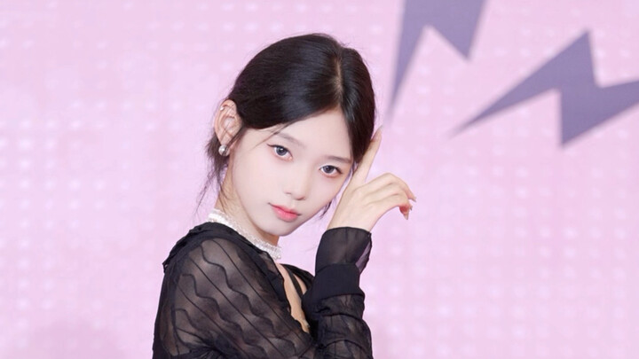 Điệu mèo nhẹ nhàng, kz kpop aoa biểu diễn trên đường