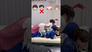 谁可以把气球压爆呢？ #斗罗大陆 #小舞 #唐舞桐 #唐三