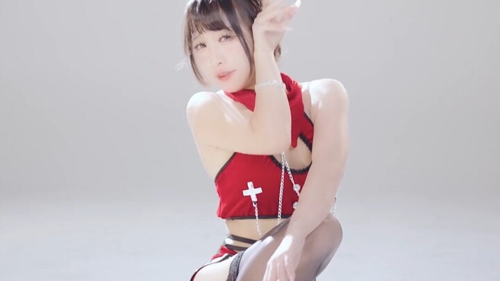 A Collection of Self-Saved Clips of Minsu Being Too Sleepy to Wake Up