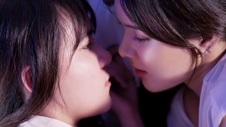 [Remix]Gentle kiss between girls in movie <Lady Twenty> the series