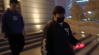 柯洁绳之以法光棒答辩