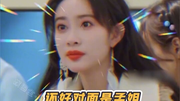 Mỗi lần bị trêu của họ đều không uổng phí, Vương Hạc Đệ hát “trên mái nhà bốc cháy” trước mặt Tống T