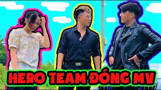 PHONG CẬN QUAY MV CA NHẠC CÙNG HERO TEAM | MÈO SIMMY DIỄN CẢNH NGÃ XUỐNG HỐ ĐẦY GAI VÀ CÁI KẾT