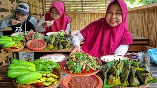 NGALIMEUD.. Habis BABUT, Masak Daun CIKUR Campur Teri,  Enaknya Bikin Gagal diet, SEUPAN Tahu, Lalab