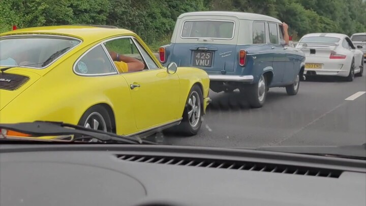 Một vụ kẹt xe rung chuyển