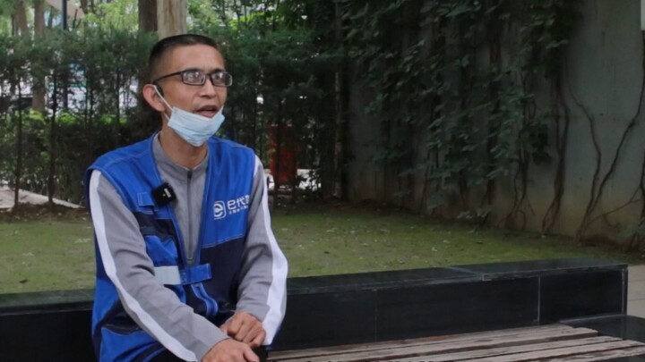 Supir sewaan mobil Rolls-Royce hampir membuat keluarga saya hancur!