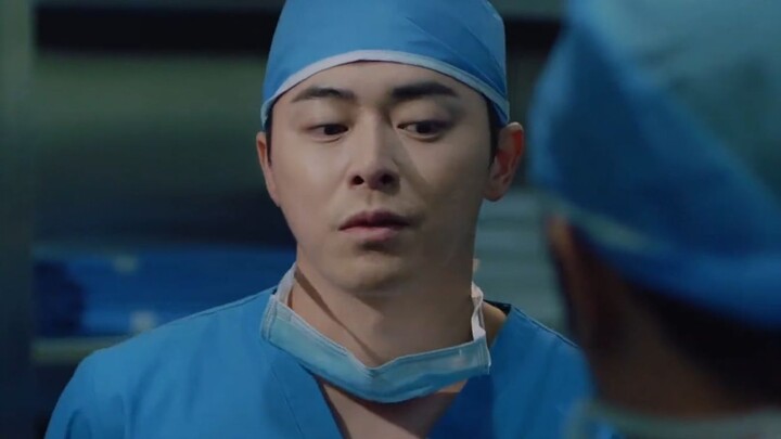 ถูกท่าทางนี้ของคุณหมอทำให้ใจอุ่นจริงๆ!