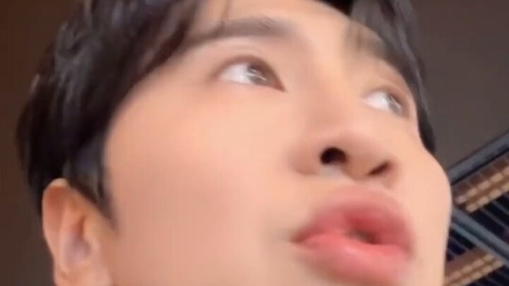 Trải nghiệm làm bạn với kẻ thù của mình là như thế nào nhỉ!