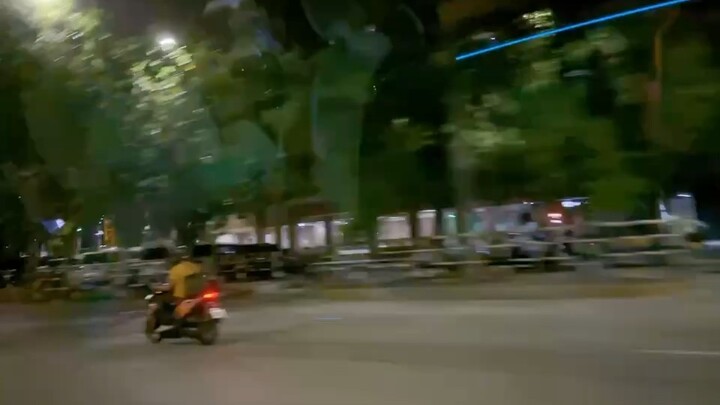 早安!如果你不喜欢某些事物，就改变它。如果你无法改变，就改变你的态度。