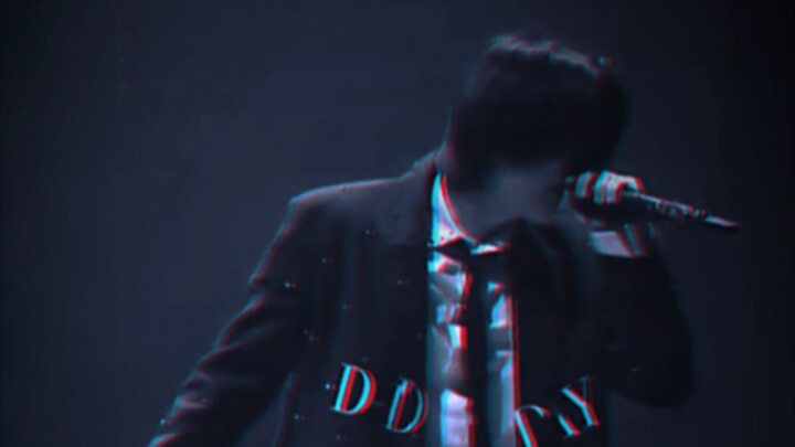 “Fragile, sickly rappers—thankfully I’m an idol!”