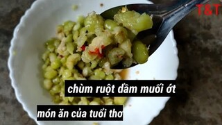 chùm ruột dầm muối ớt, món của tuổi thơ