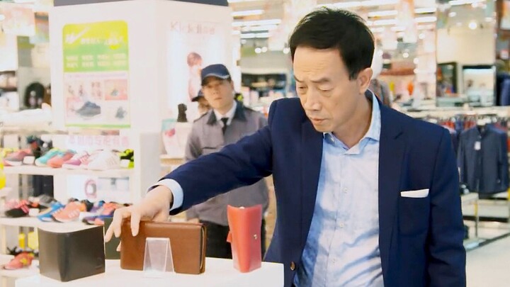 Domestic film: The boss comes to the mall to inspect work, but gets mistaken for a thief by the secu