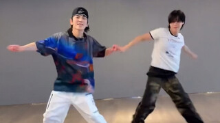 [Taemin] Kibum: Taemin, anh sẽ làm tình với em ngay cả khi anh phải cắn răng chịu đựng. Thử thách 'S