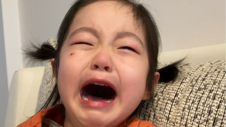 Two Faces of Human Babies