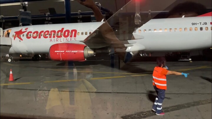 POOR LOW COST AIRLINE EXPERIENCE | Corendon Airlines Boeing 737-800 trip report: Zurich to Heraklion