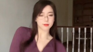 Hệ thống chiến giáp màu tím của thầy Xiao, tàu lụa đen động lắc lư