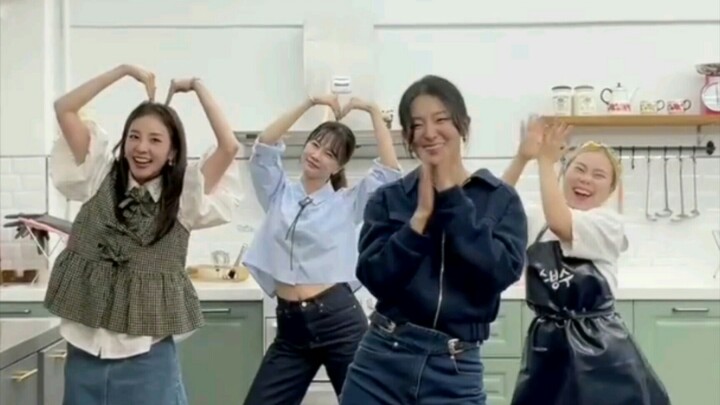 Thử thách nhảy của Khương Sắc Kỳ