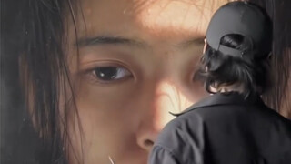 "You really can't scroll past this without an artistic streak."