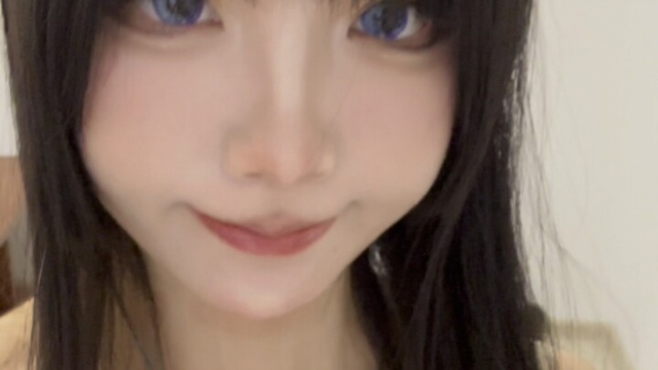 هل كل الأولاد يحبون الفتيات اللي من فوق الرأس كله أرجل..؟