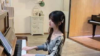 "Bỗng dưng nhớ em" trên piano