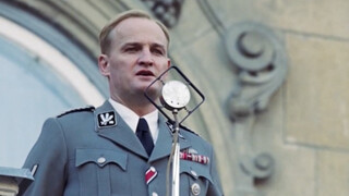 因为一个恶魔的死，却要屠杀上万人陪葬，看完让人不禁后背发凉！（三）