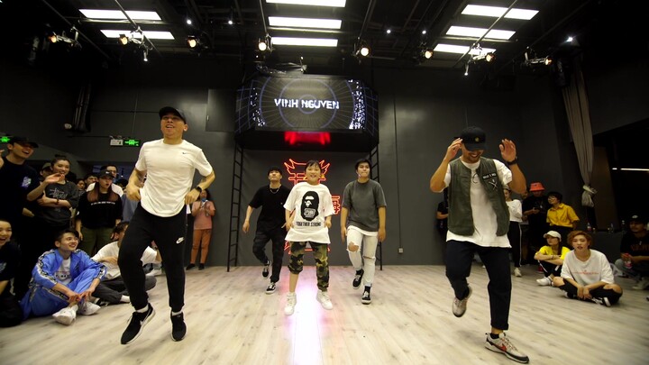 KINJAZ｜Vinh Nguyen Koreografi "Signs" ft. Charles & Amy｜WuBang x Kinjaz Shanghai Bund Concept Store 