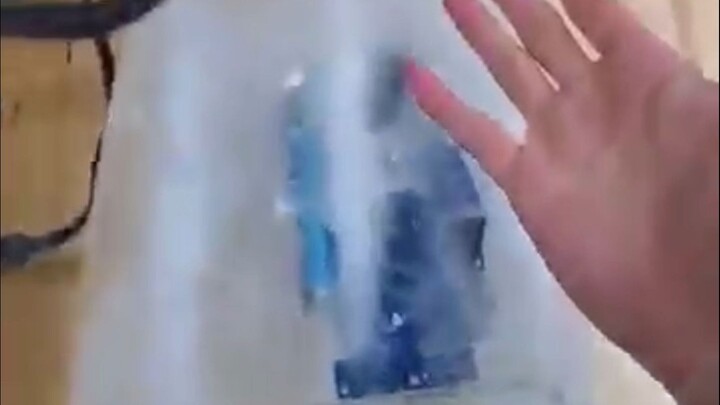 It's not impossible to put a graphics card in the fridge when necessary; it can still run...