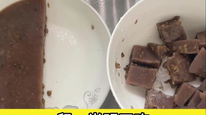 Thực đơn của sinh viên khối xã hội chưa bao giờ thay đổi