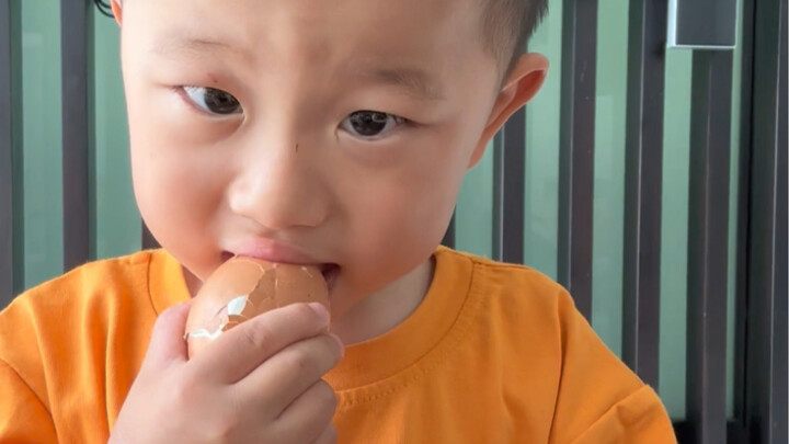 Egg-peeling streamer