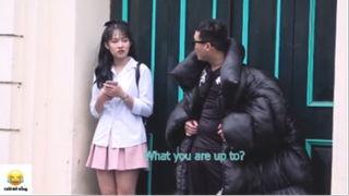 Mặc Áo Siêu To Khổng Lồ Ra Phố Và Cái Kết #Prank