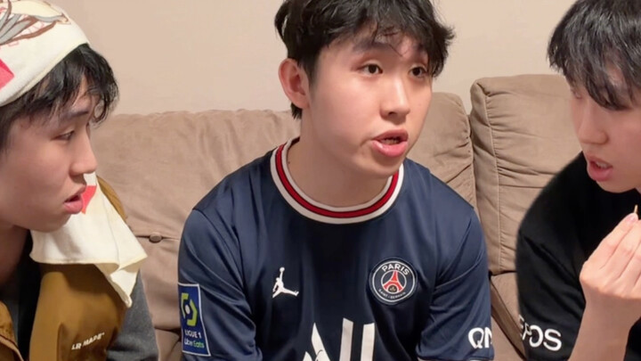 What Do You Do When Your Whole Family Is Otaku? (13):