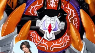 Ba Niu memang tampan sekali akhirnya! "Bentuk Akhir Kamen Rider Polar Fox Explosion Fury Buckle Bull