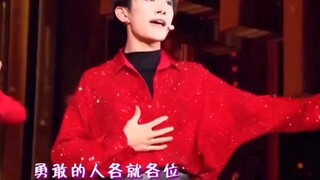Tarian jalanan duo Wang Jia'er dan Yi Yangqianxi sangat keren!