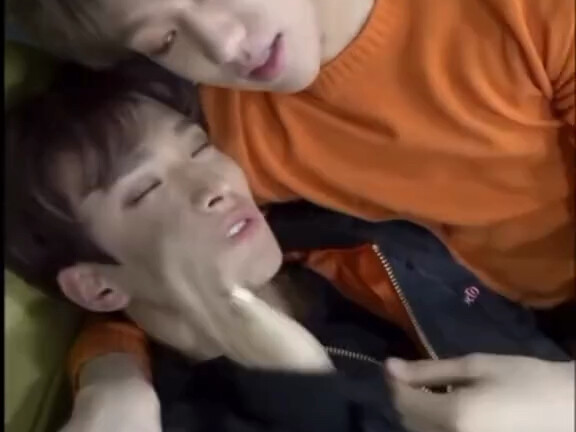 dk chắc hẳn rất đau khổ nhỉ hahaha ha ha ha