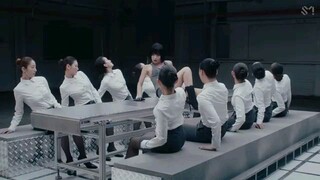Red Velvet - Irene & Seulgi "Tilt" M/V