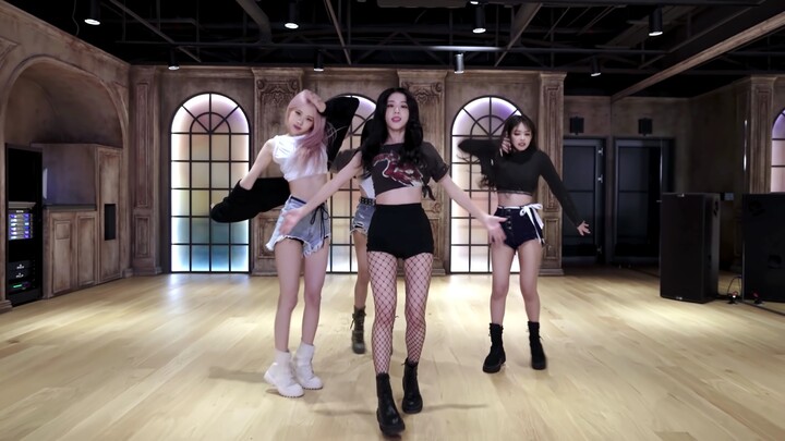 BLACKPINK - Lovesick Girls Dance Practice练习室