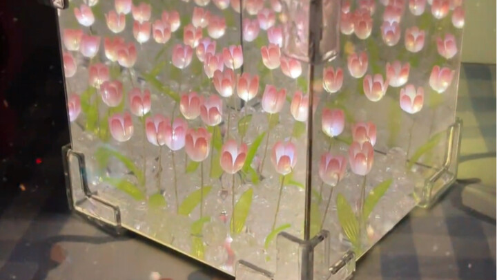 I bought the same tulip-field night light my bestie loves and made one for her—it’s so simple yet go