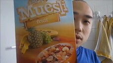 Eat With Me: Asmr Muesli And Milk (Eating Sounds)
