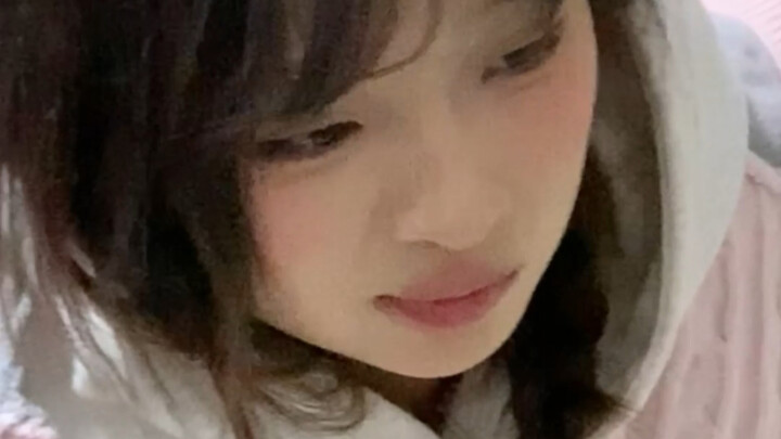 这样 显得我可怜呀