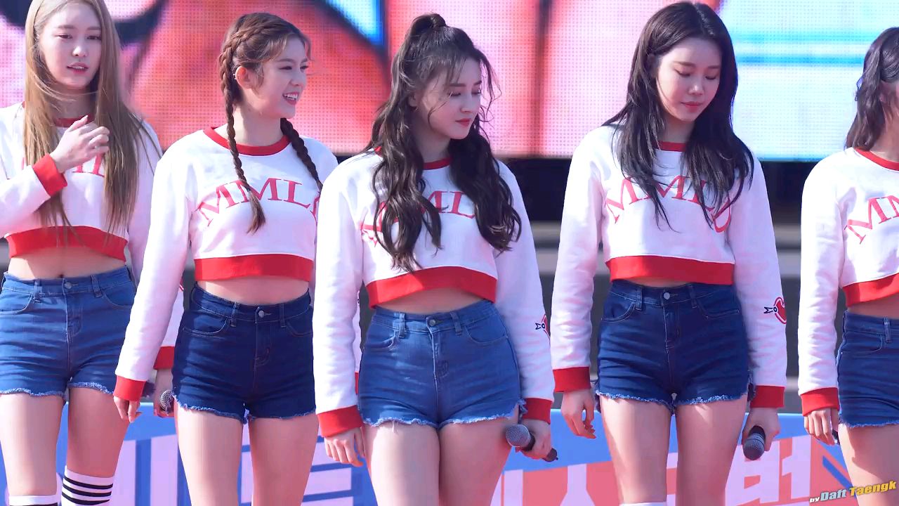 Momoland Nancy Fancam - Bilibili