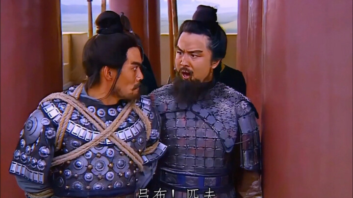 Can’t repay you for shooting the halberd at the camp gate—here’s a satisfying blow to show my gratit