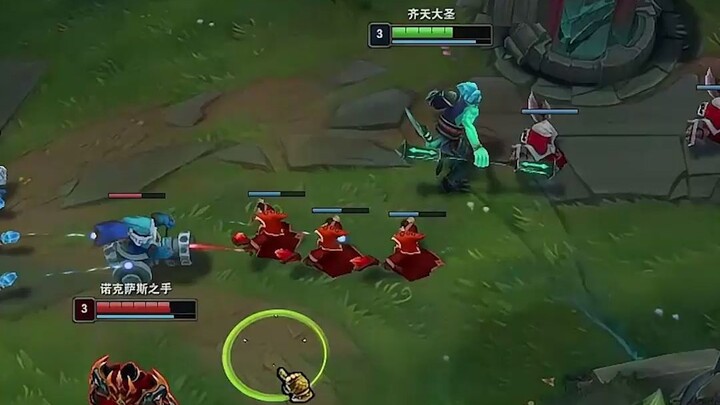 Memukul siluman ular dengan tongkat, menendang paramedis Noxus