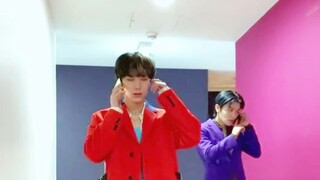 【NCT Tik Tok】Li Yongqin & Yuta Nakamoto mengerjakannya